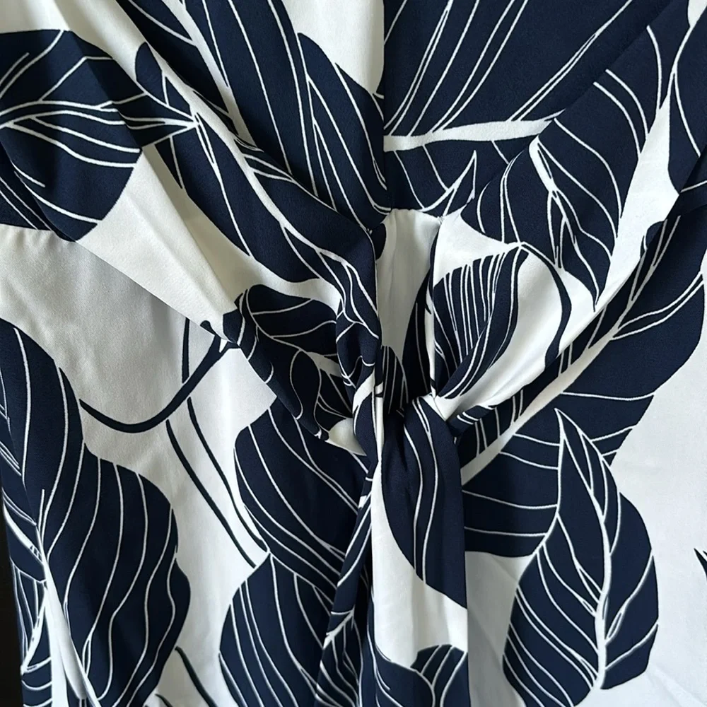 Liz Claiborne Short Sleeve Leaf A-Line Dress